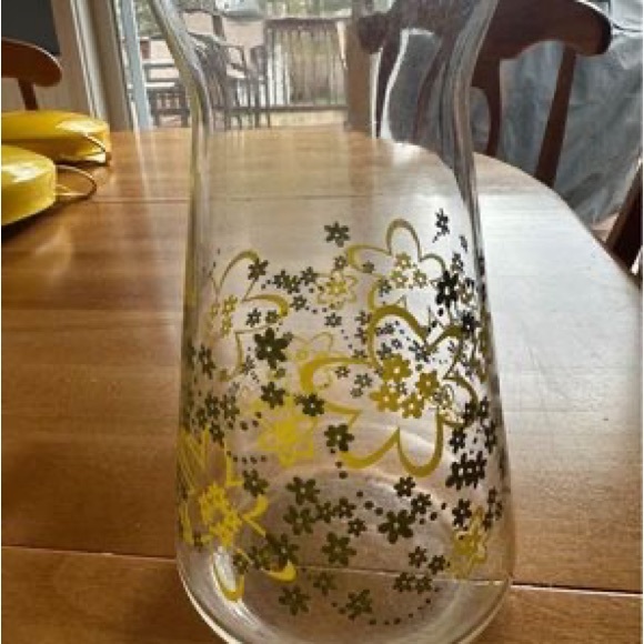 Pyrex Accents Vintage Pyrex Carafe Golden Daisy Pattern Poshmark